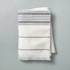 Multistripe Bath Towels Cream/Gray - Hearth & Hand™ With Magnolia 11 Multistripe Bath Towels Cream/Gray - Hearth & Hand™ With Magnolia -Dream house GUEST a3ab88f0 8654 425b a1f7 f62caee554f1
