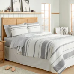 Herringbone Stripe Comforter & Sham Set Sour Cream/Railroad Gray -Dream house GUEST c1de9510 0cb1 4d6a 8f79 c0da648367c9