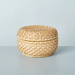 Woven Basket With Lid Natural - Hearth & Hand™ With Magnolia 8 Woven Basket With Lid Natural - Hearth & Hand™ With Magnolia -Dream house GUEST cd13636c be60 427b b7e0 6ad52733400f